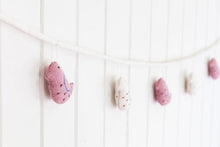 Load image into Gallery viewer, Pink and cream robin bird felt garland-garland-Rainbows and Clover-Rainbows and Clover