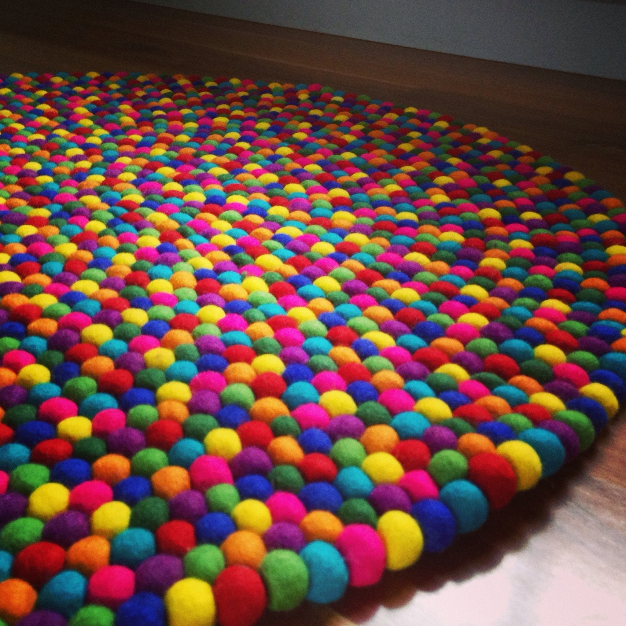 Felt ball rug – Rainbows and Clover